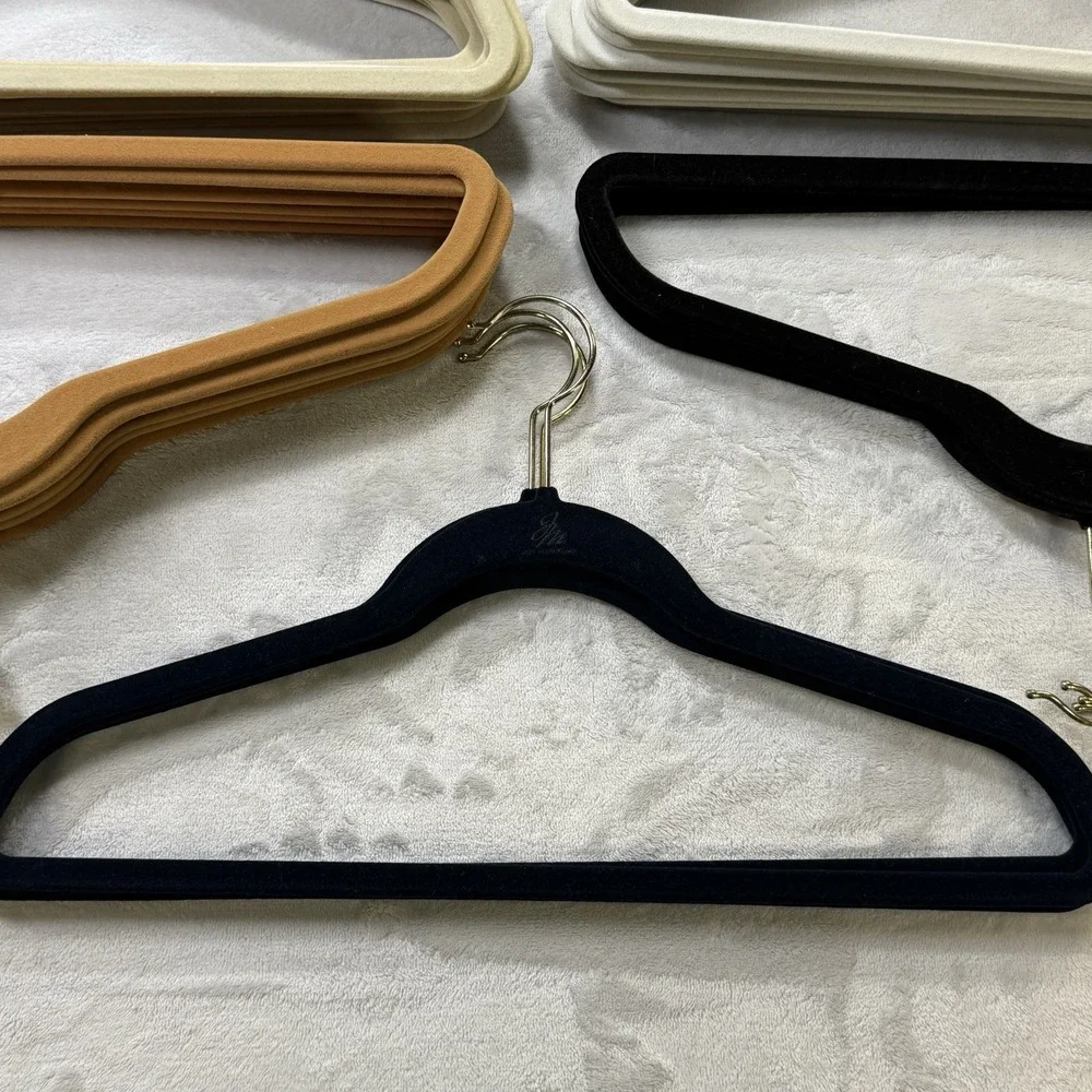 Lot‎ 57 Joy Mangano Velvet Clothes Hangers Mixed Colors Gold Hooks